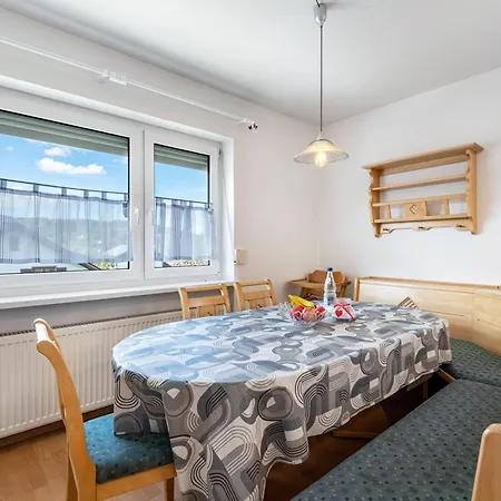 Falkenstein Bis 16 Pers *